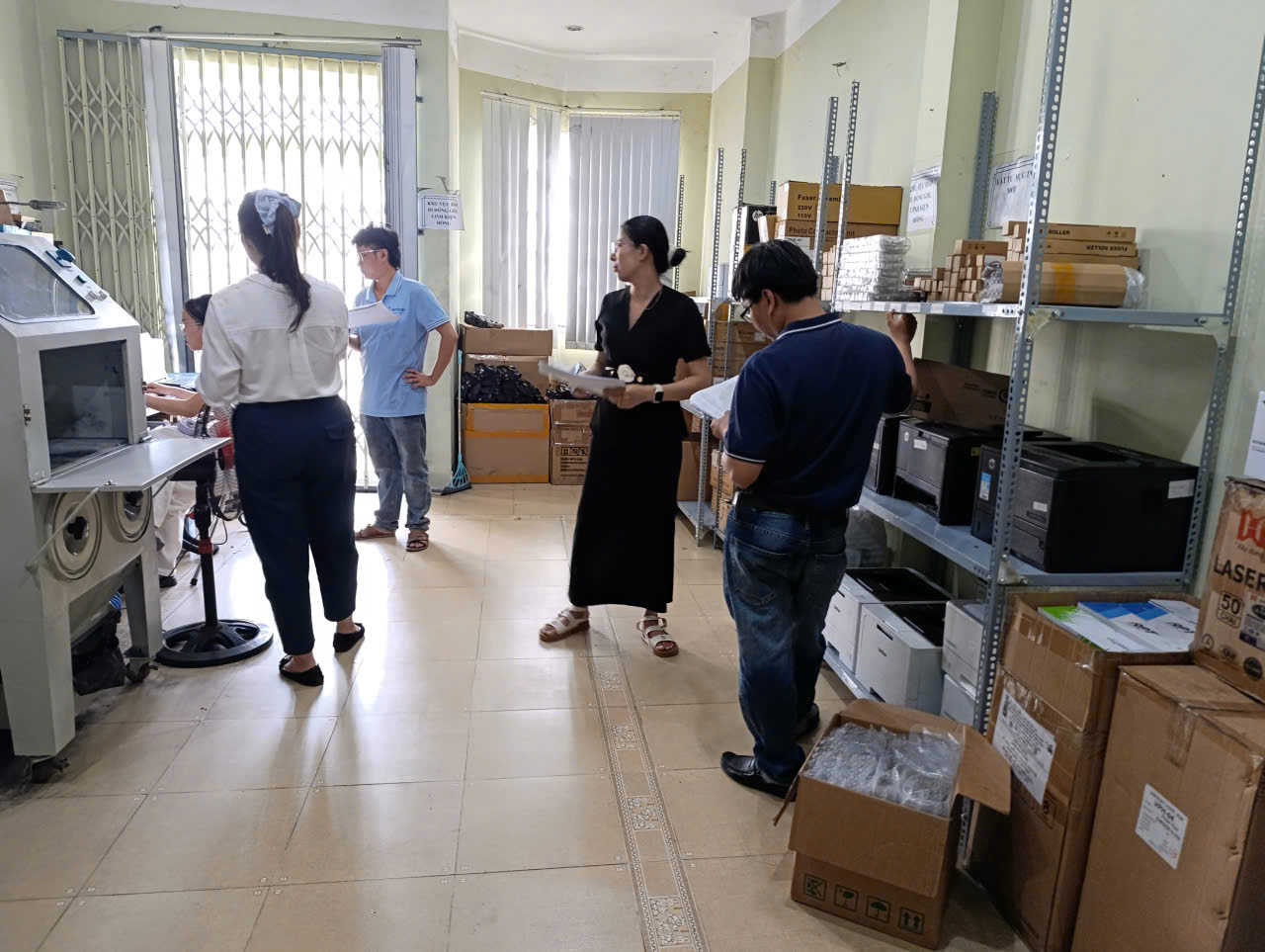 VỪA LÀM VỪA NGHE NHẠC HẾT MỆT MỎI 